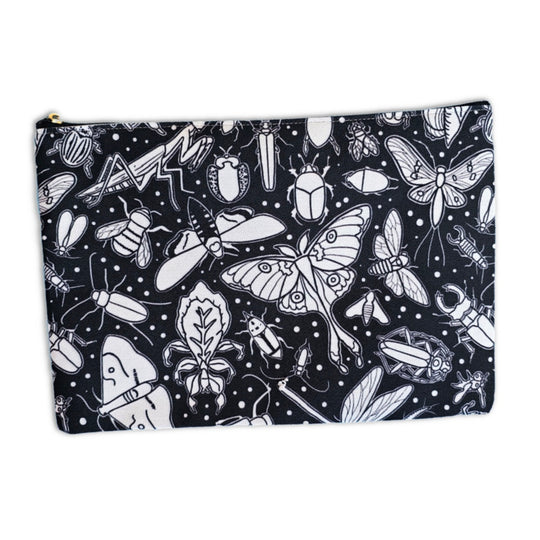 Crawly Bugs Color Your Own Pouch