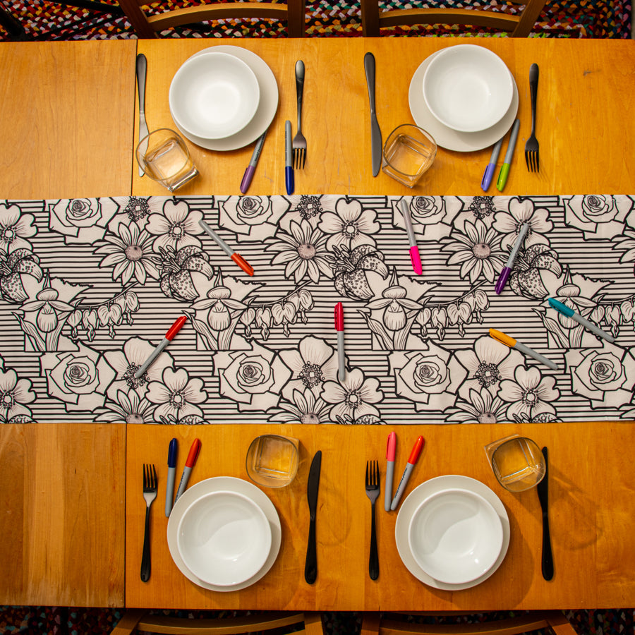 MN Love Color-Your-Own Table Runner